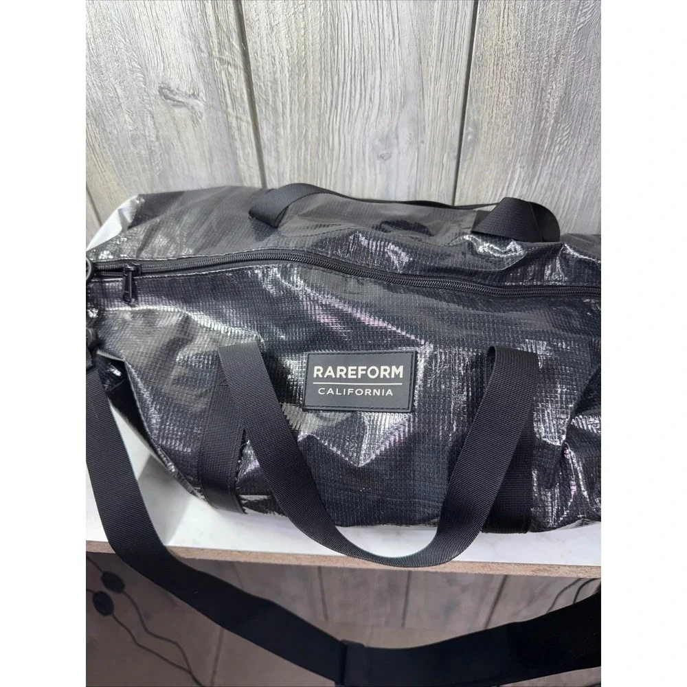 Rareform California Duffel Bag Silver Gold's Gym Resistance Band Crux Jump Rope